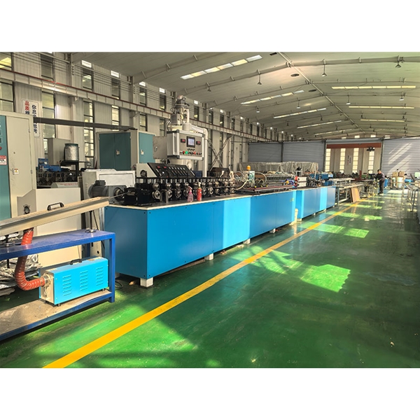 莱芜中空玻璃铝隔条设备